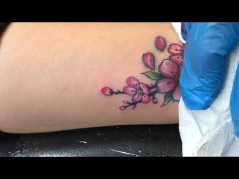Tattoo cover , Sử Hình Xăm Hoa Đào Hình Xăm Mini Ở Cổ Tay | Tất tần tật các nội dung nói về hình xăm ở cổ tay chính xác nhất