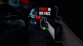 Skunk Farts in His Face😳