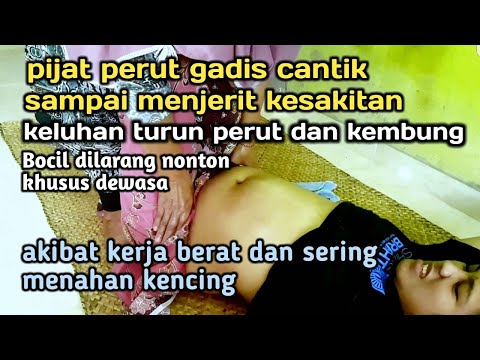 pijat perut Gadis cantik turun perut