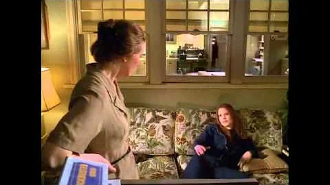 Claire y Ruth - A dos metros bajo tierra 1x04