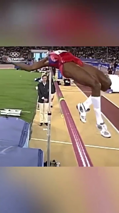 Avier Sotomayor’s record of 2 45m still holds today after almost 30 years 😳🐐
