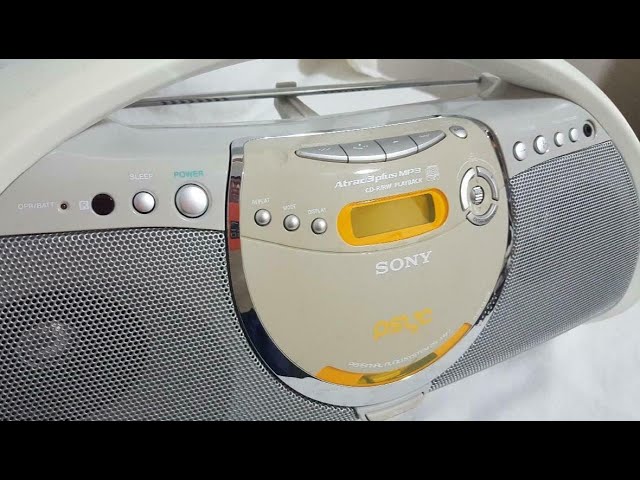 Sony PSYC zs-yn7 AM/FM radio CD Mega Bass Boom Box - YouTube