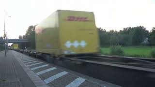 00933 DB Cargo BR 152 mit ein DHL Paketzug mit 140 KM/H durch Dedens Gümmer 00933 DB Cargo BR 152 mit ein DHL Paketzug mit 140 KM/H durch Dedens Gümmer