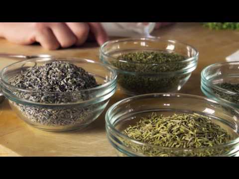 Video: Dried Lavender: DIY Herbal Sachets