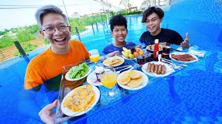 MUKBANG SEHAT DI KOLAM RENANG!!