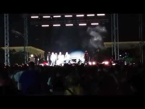 Μετά το Μπλάκ άουτ η Άννα Βίσση κάνει διάλογο με τη μικρή Εμέλια