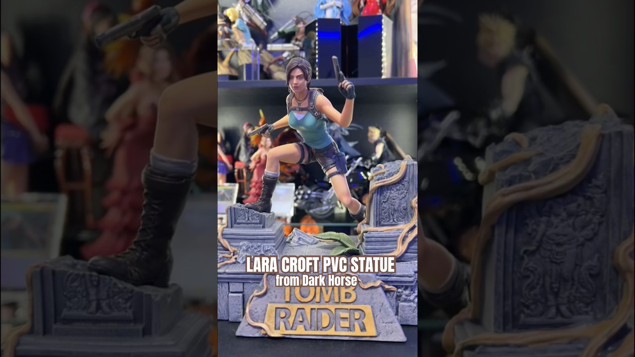Lara Croft PVC Statue from Dark Horse 