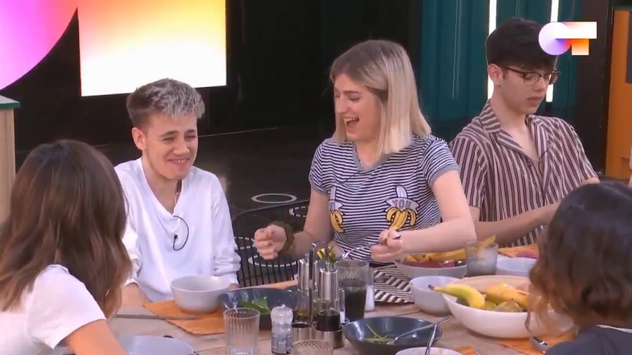 OT 2020 - Samantha ejerciendo de hermana mayor con Hugo