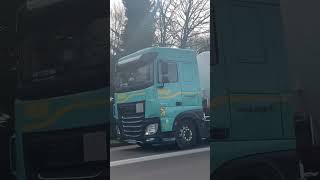 DAF XF transport MGE et SCANIA décore avec basuri