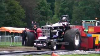 Tractorpulling Superstockklasse Alphen 28-08-2011