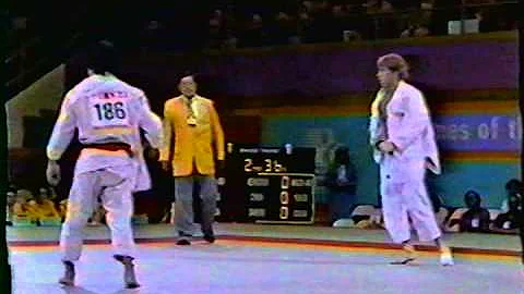 1984 Olympic Judo 71kg - Onmura BRA vs Mike Swain ...