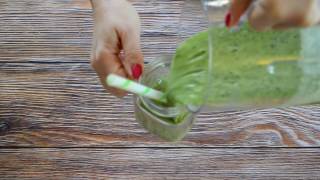 Tropical Green Smoothie Recipe - Iffs Nutrition Team Approved