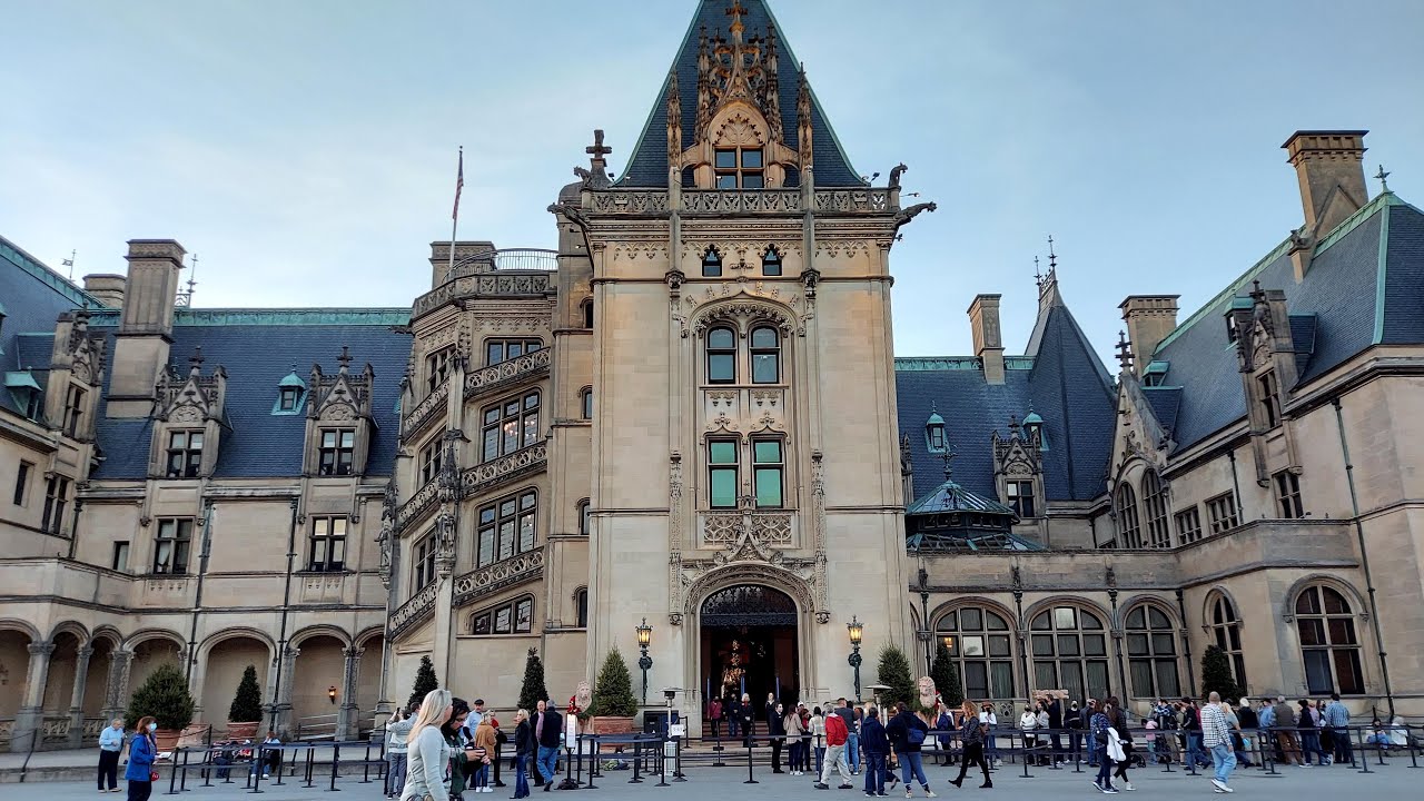 Biltmore House Candlelight Tour - FTHVN 864