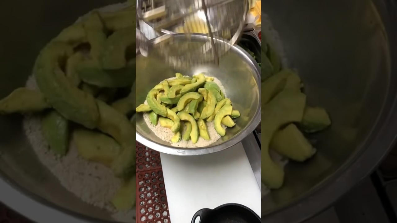The AVOCADO FRIES from Harlem Public in NYC need to be on your DEVOUR-list! 🥑🍟🔥 #DEVOURPOWER