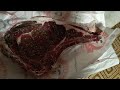 Bistecca alla brace nel camino