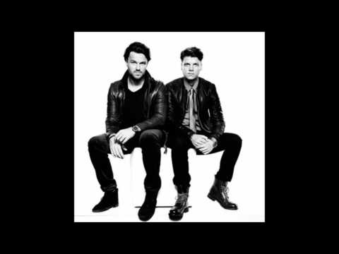 DubVision & Firebeatz-Rockin