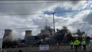 ferry bridge power station demolition ( up close)