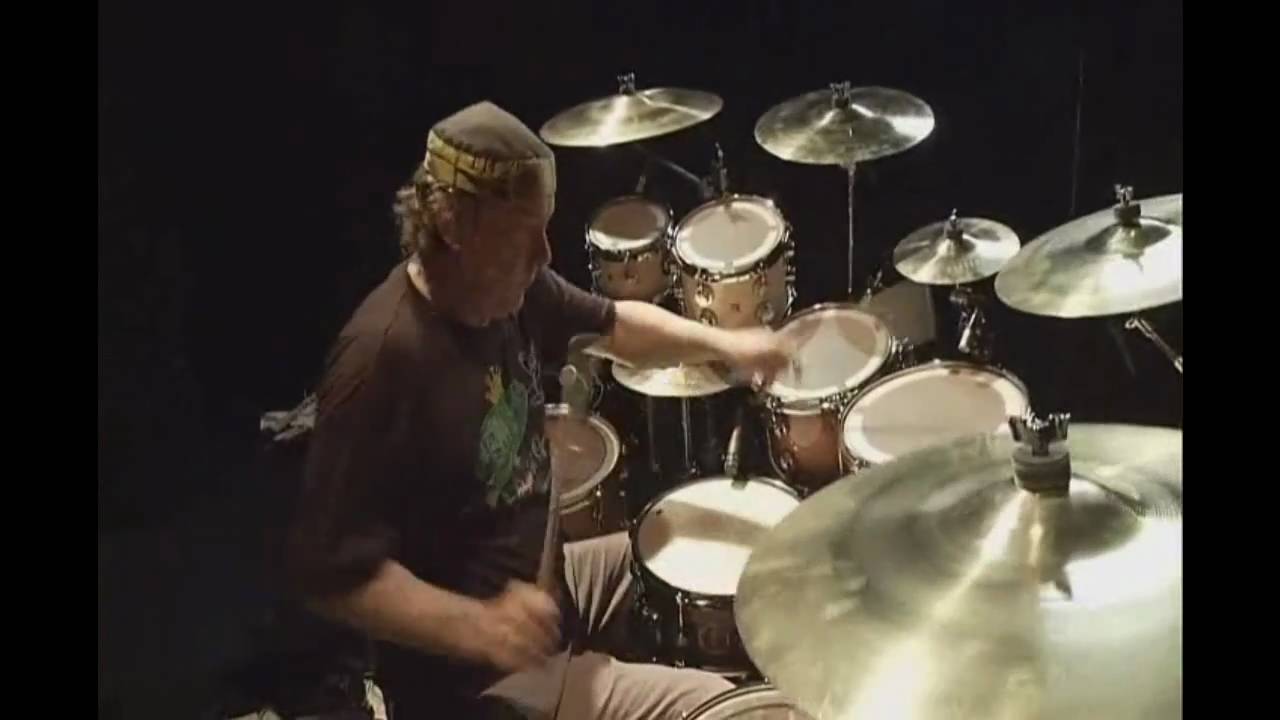 30 second Drum Solo by Neil Peart YouTube