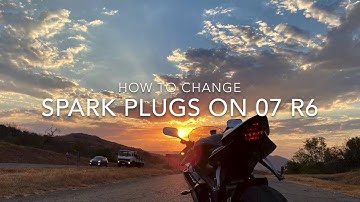 Changing Spark Plugs 07 Yamaha R6