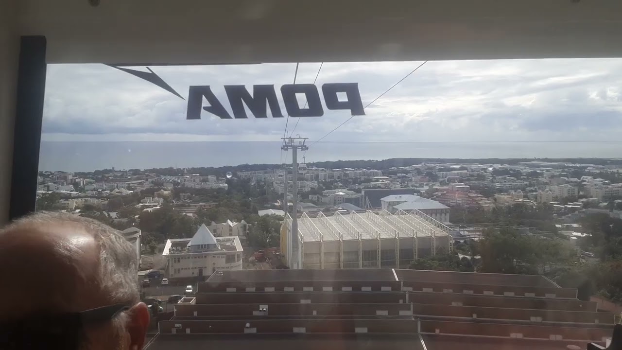 Téléphérique Papang,Saint Denis Réunion,aller vers Bois de Nèfles.