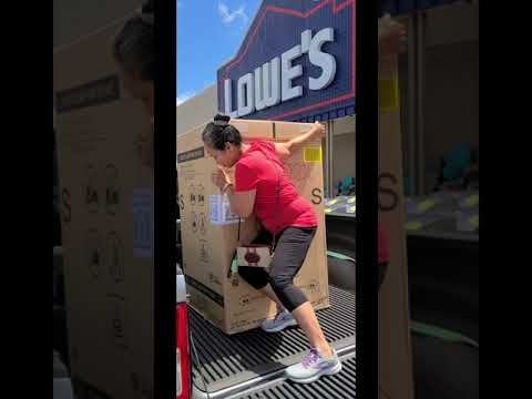 The Traveling Dog 🐕😍🥰🇺🇲Memorial Day shopping at Lowe's Home Improvement Tarboro NC