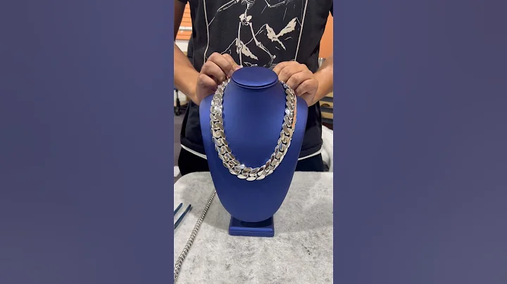 800 GRAM .999 SILVER Miami Cuban link MONSTER. 🏆 #gusvillajewelry #cubanlinkbracelet