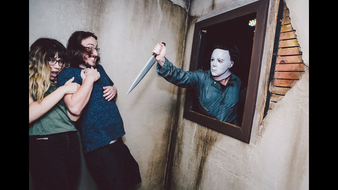 halloween michael myers comes home maze halloween horror nights - Michael Myers Halloween Decorations halloween michael myers comes home maze halloween horror nights - Michael Myers Halloween Decorations