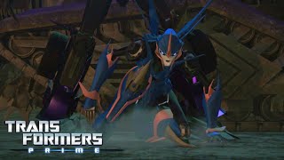 Autobots VS Decepticons! | Transformers: Prime | Clip | Animation | Transformers Official