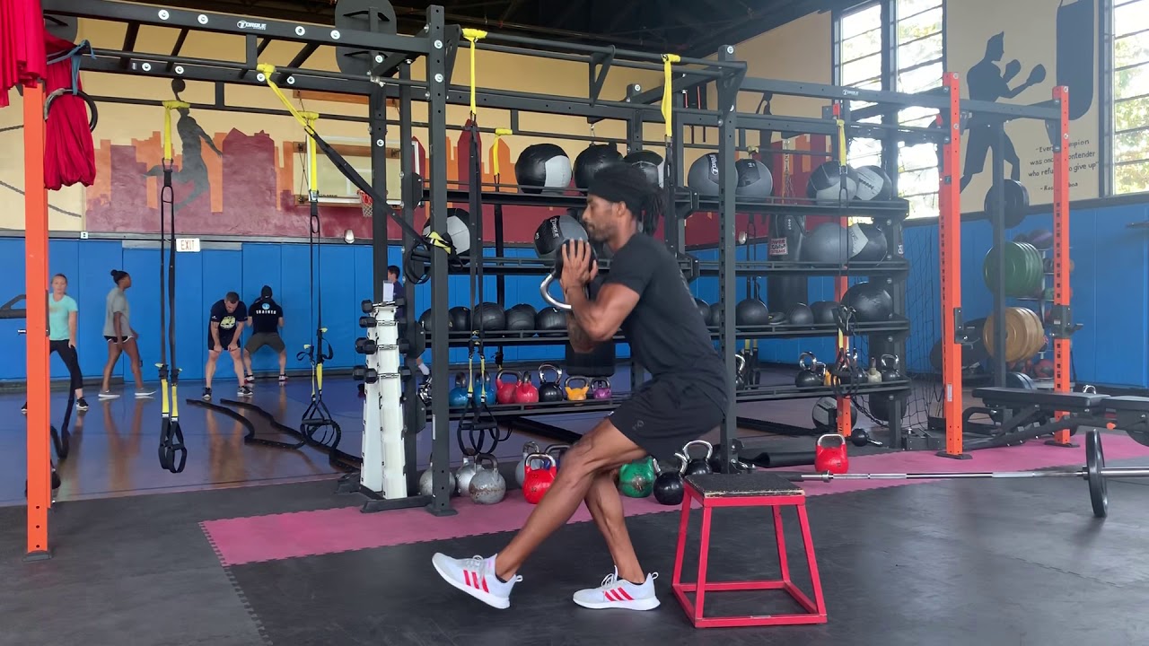 Single leg goblet box squat - YouTube