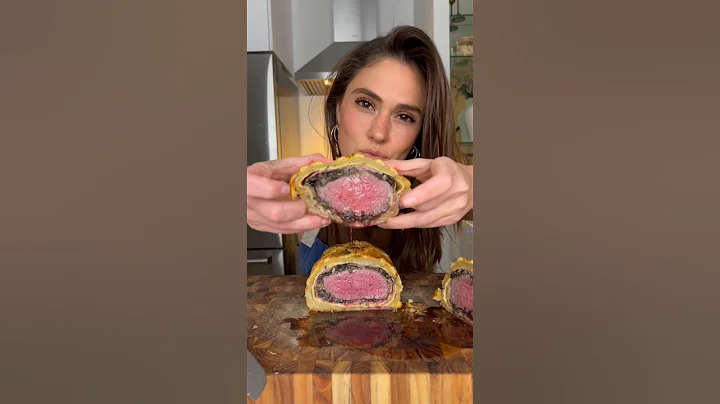 BEEF WELLINGTON 🥩🍄‍🟫Using @gordonramsay ‘s recipe #cooking #shorts #beefwellington #recipe