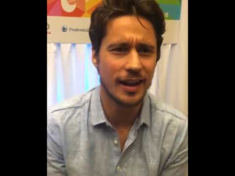 Peter Gadiot On Latina Women