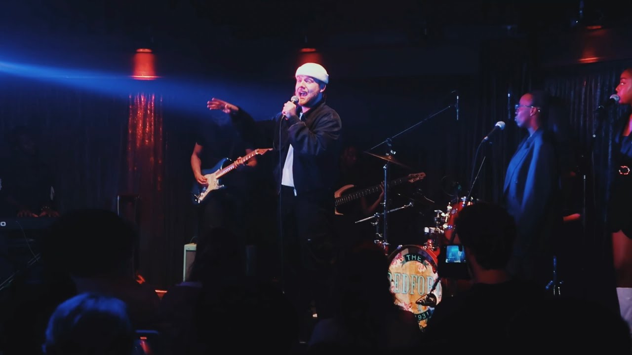 Jackson Rouse - What Don't I Have (Live at The Bedford) - YouTube