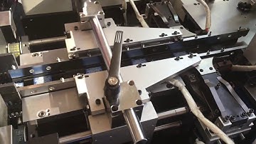Woven satin label automatic cutting and end folding machine working - YS-3000