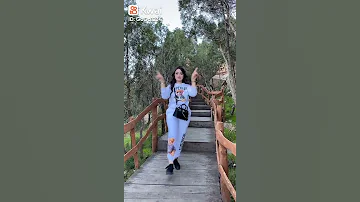 بصي يادنيا انا ضهري زميلي 