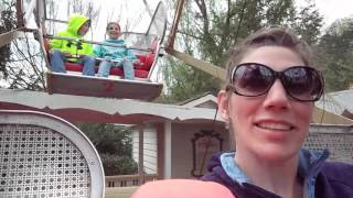 Jimbo rides the Ferris Wheel at Dolly Wood