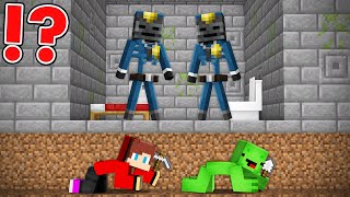 How JJ and Mikey Escaped From Wither Skeleton Prison in Minecraft - Maizen