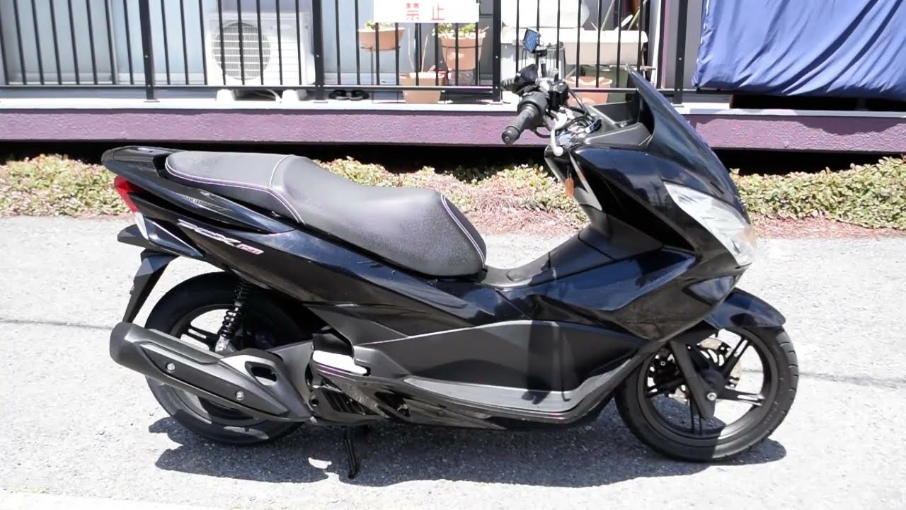 PCX150 エンジン始動Movie - YouTube