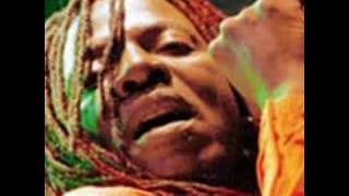 Alpha Blondy- Papa Bakoye