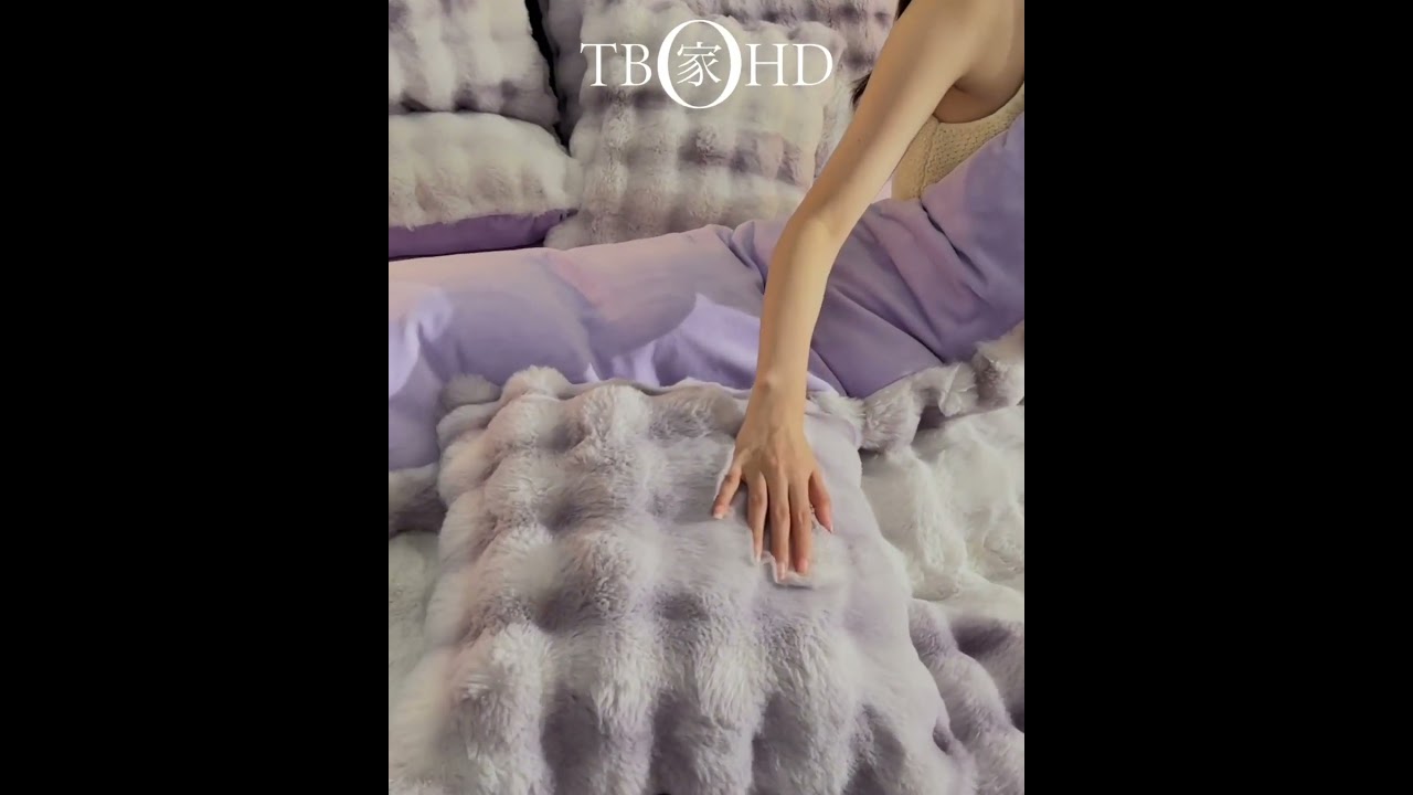 Fluffy Imitation Fur Blanket for Bedroom & Living Room Comfort