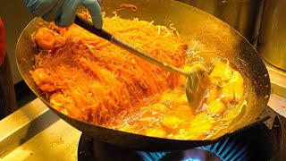 Most Famous Pad Thai In Bangkok - Thailand Street Food