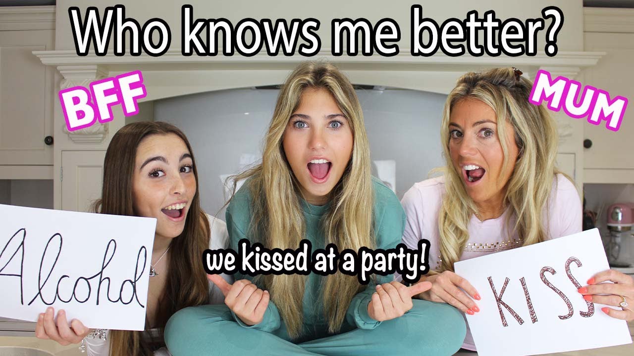 Who Knows Me Better BFF or MUM? Awkward Questions! | Rosie McClelland
