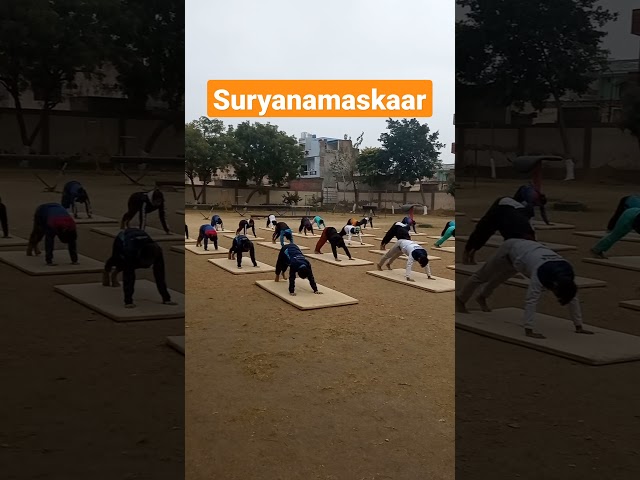 Surya Namaskaar Step by Step #75millionsuryanamaskar #shorts #ytshorts #75lakhsuryanamaskar #yoga class=