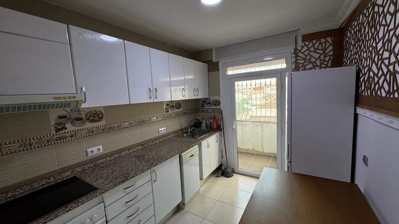 فرصة لا تتكرر شقة مفروشة شوكة 39 مليون بتطوان 0776548815