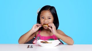 Download lagu Kids Try BBQ from Around the World | Kids Try | HiHo Kids