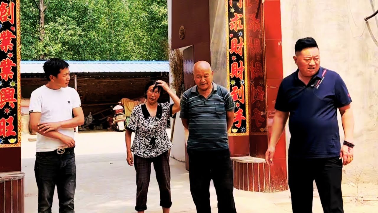 Jin Tao was injured by Anjina, and Brother Zhan talked to Jin Tao's family