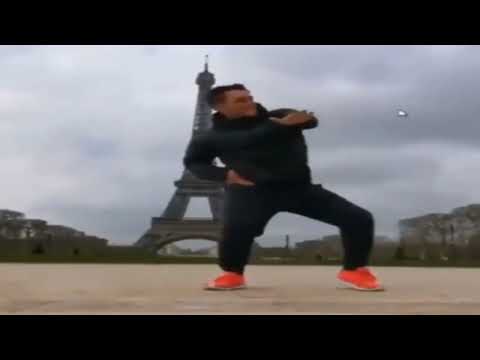 Momo bailando aaaa aaa aa aa a a a 10 horas