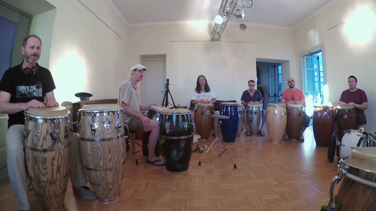 CONGAS PLAY ALONG with a son montuno tumbao in 2/3 clave