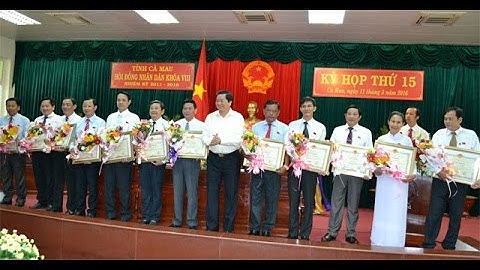 Công bố các Quyết định khen thưởng tại kỳ họp thứ 15