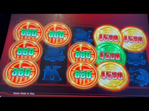 I just split 4 9’s against a dealers 2… am I screwed? #casino #gambling #blackjack #lasvegas #gamble