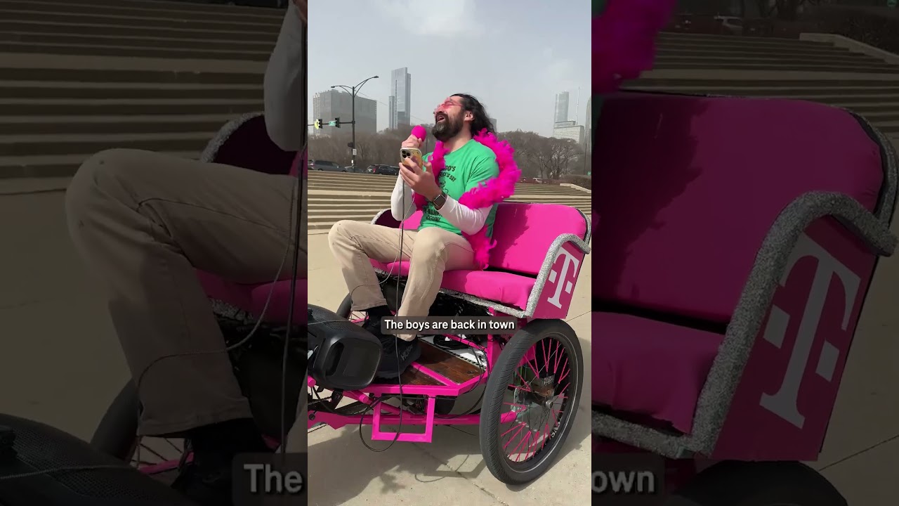 st. patrick's day chi-nanigans with @etrikekaraoke  | T-Mobile #shorts